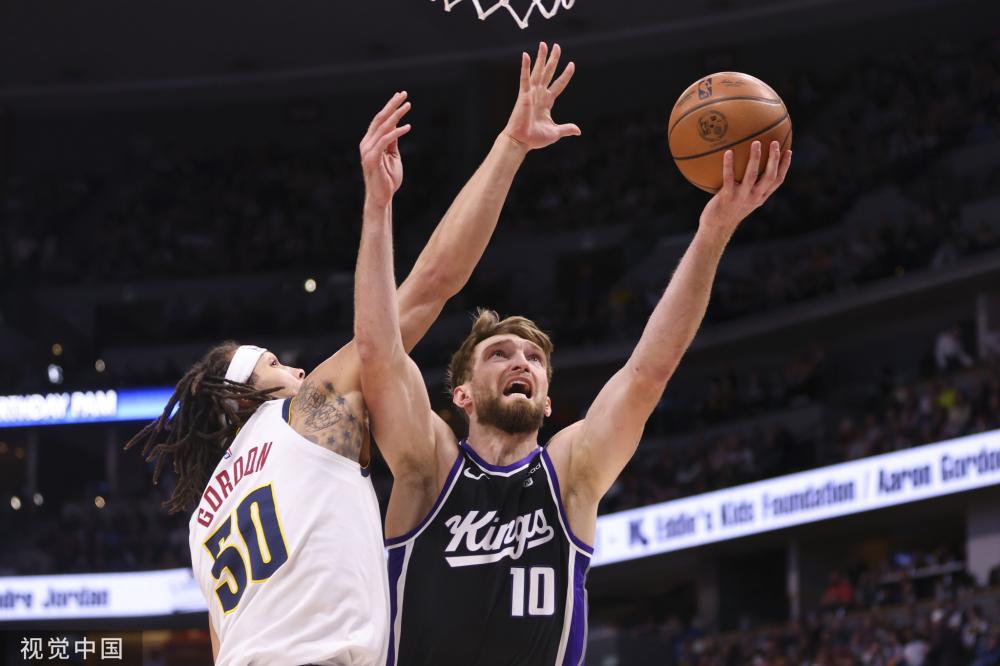 以及场上的 以及场上的